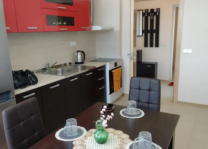 Apartament ред хаус *