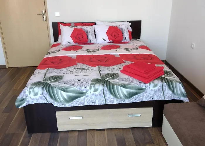 Apartament ред хаус